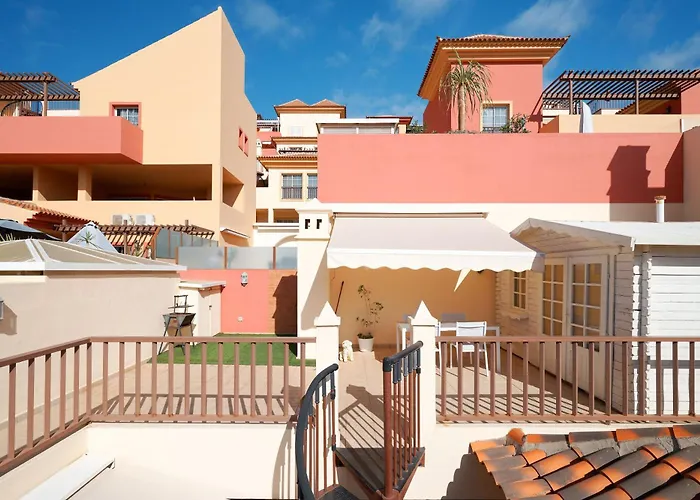 Terrazas Del Duque Apartment *